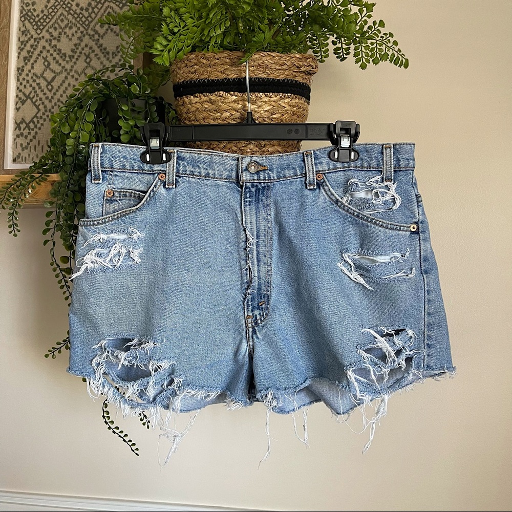 Levi’s Denim Cutoff Shorts